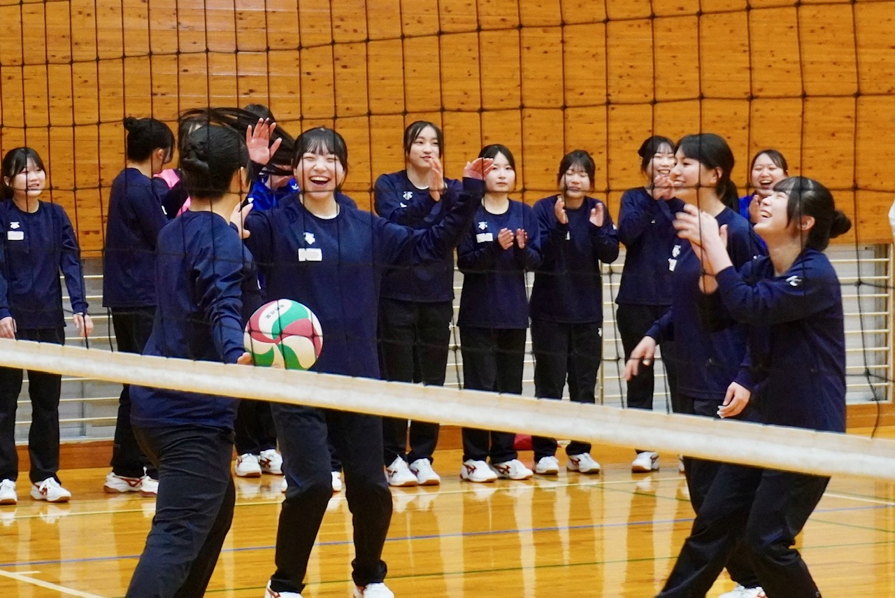 １年生、クラスメートと一緒に汗を流すのも最後